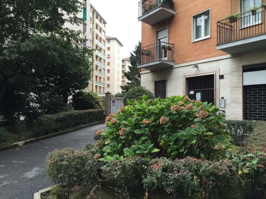 Apartment Melozzo Milan Extérieur photo
